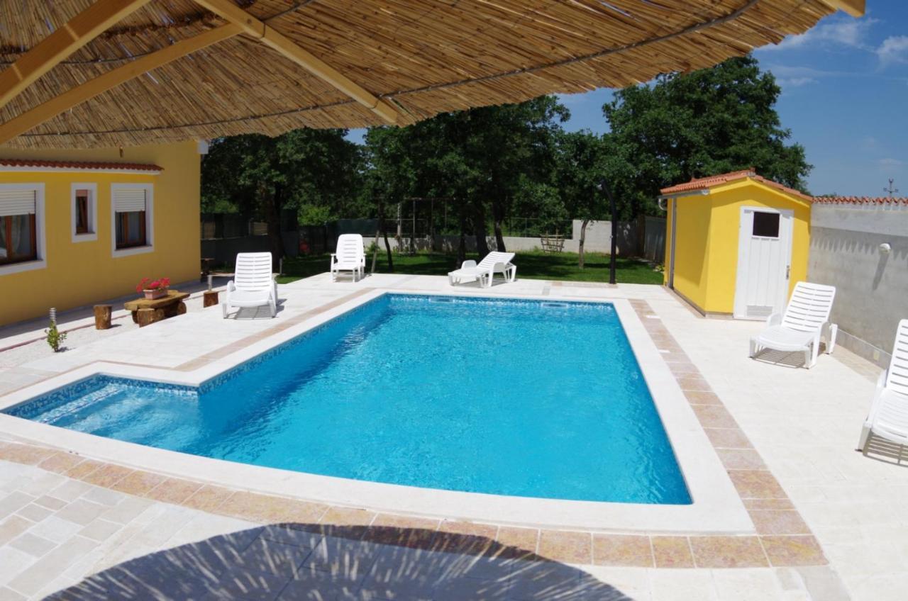House Oliva, Sveti Kirin Villa Svetvinčenat Exteriör bild